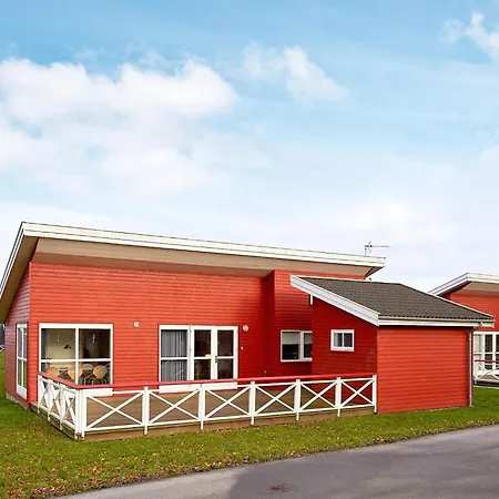 Modern Retreat By Golf Course - By Traum Prázdninový dům *